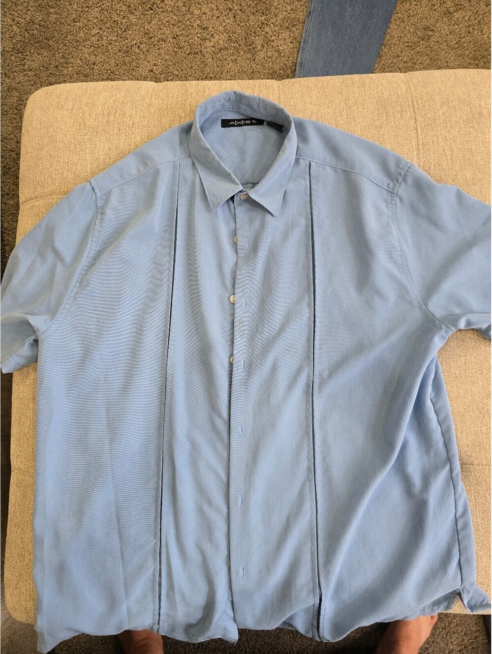Axist XL light blue short sleeve button-up shirt small stain